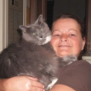 Meet your Posher, Lynnette